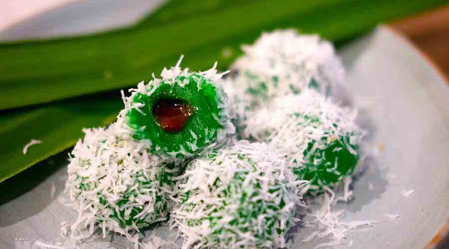 Resep Klepon Tradisional Isi Gula Merah Manis dan Kenyal