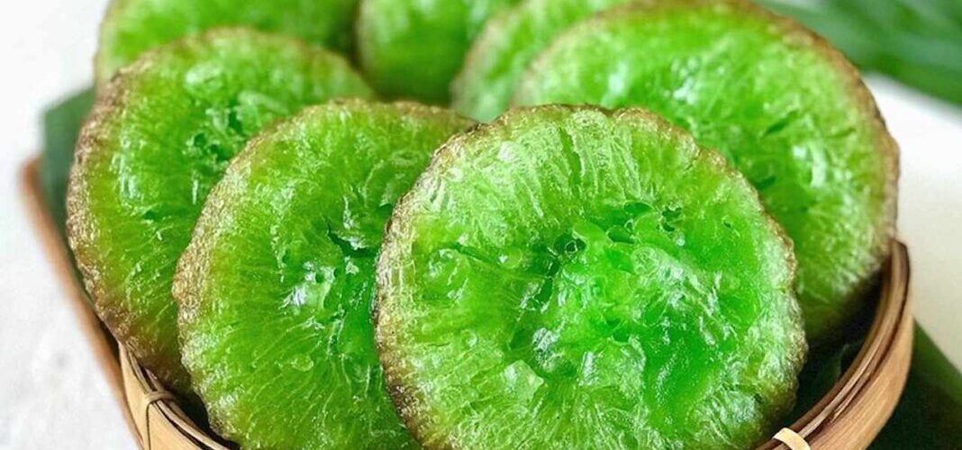 Resep Cucur Pandan Empuk dan Bersarang – Kue Tradisional Harum Pandan