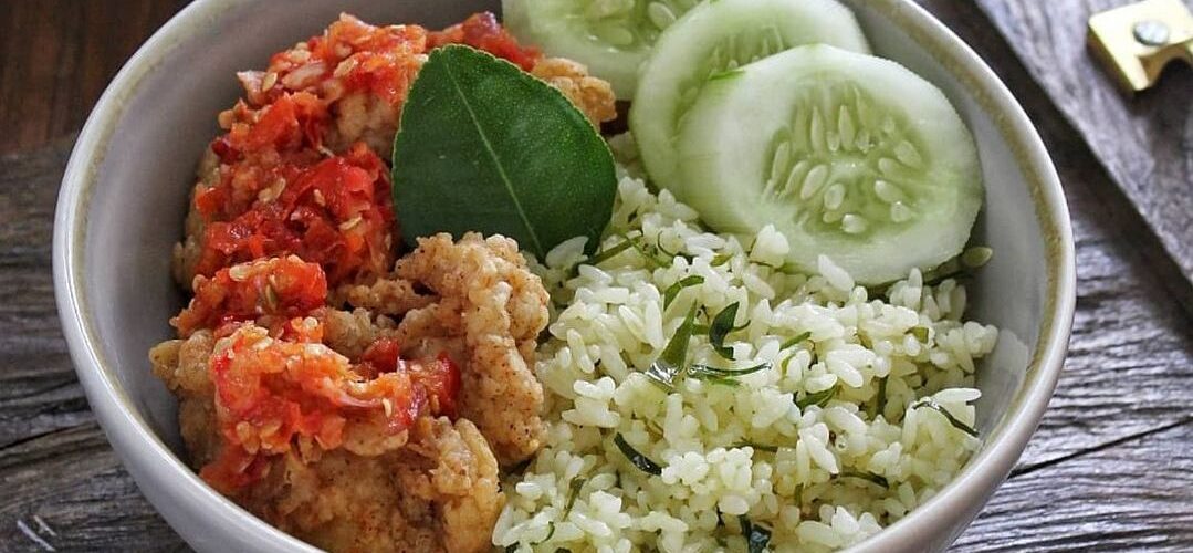 Cara Mudah Membuat Nasi Daun Jeruk Gurih Simpel di Rumah