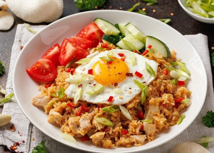 Resep Nasi Goreng Ayam Spesial untuk Sarapan atau Bekal