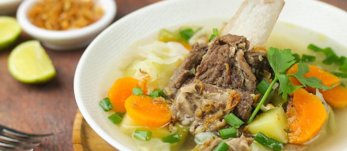 Cara Membuat Sup Iga Sapi yang Hangat dan Lembut